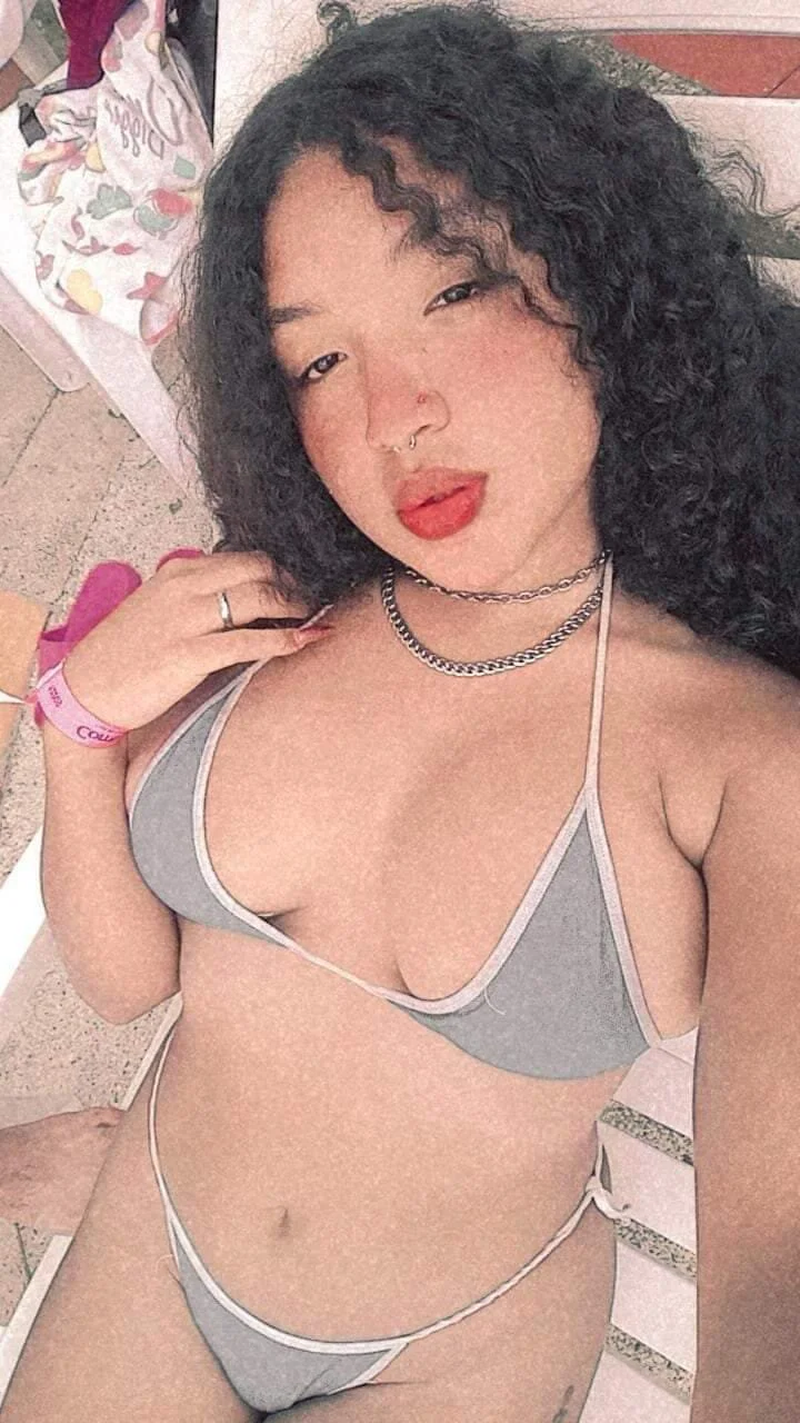 XXX Porn Photo of Nude Majo_BigTits 12