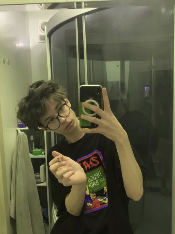 XXX Porn Photo of Nude cutie_boys1 14