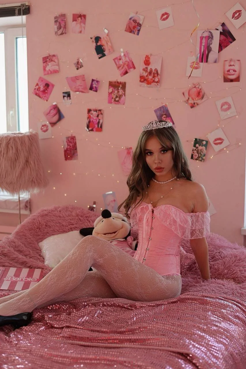 XXX Porn Photo of Nude TishShazier 1
