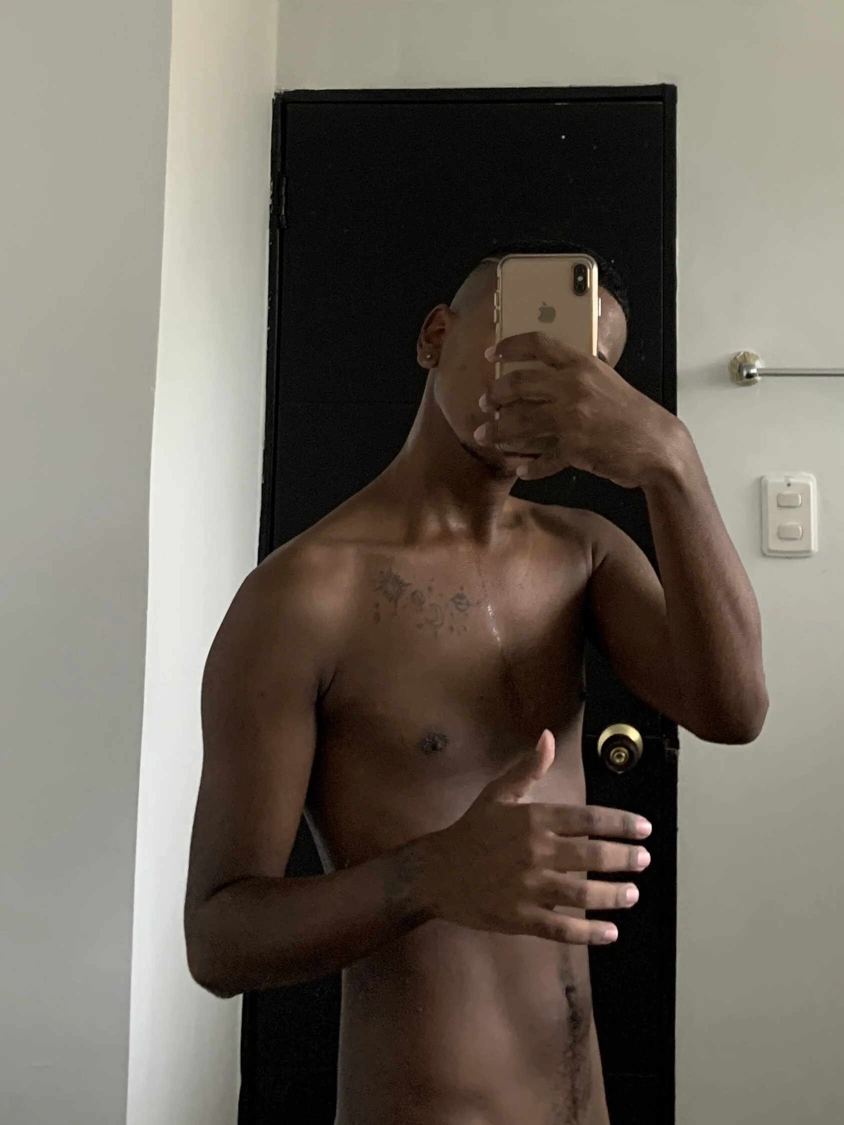 XXX Porn Photo of Nude PatrickWest 11