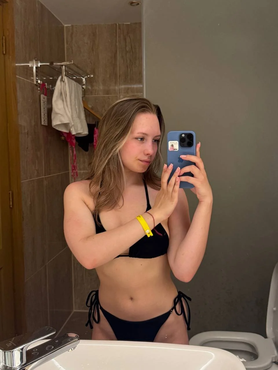 XXX Porn Photo of Nude bubble_bbb 28