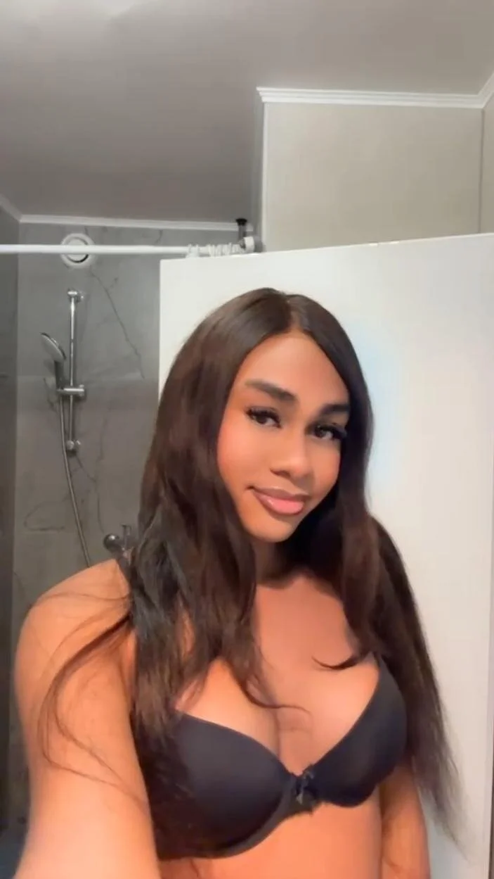 XXX Porn Photo of Nude ts_dollsexx 2
