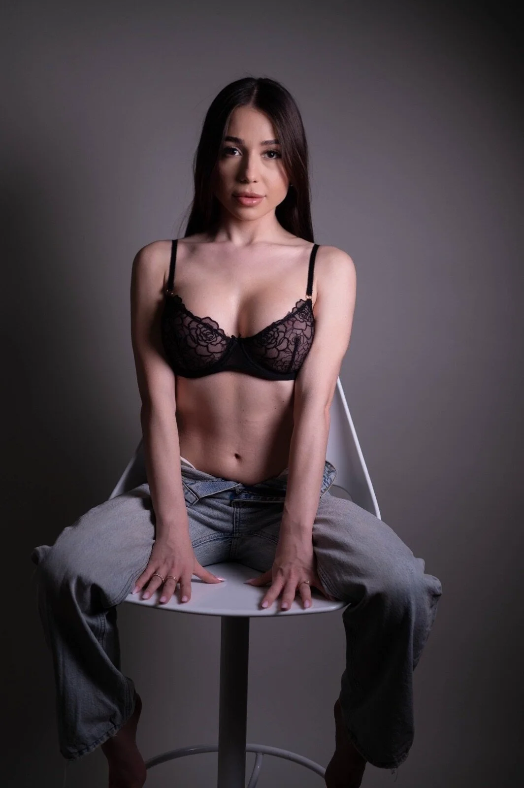 XXX Porn Photo of Nude InsideMia 290