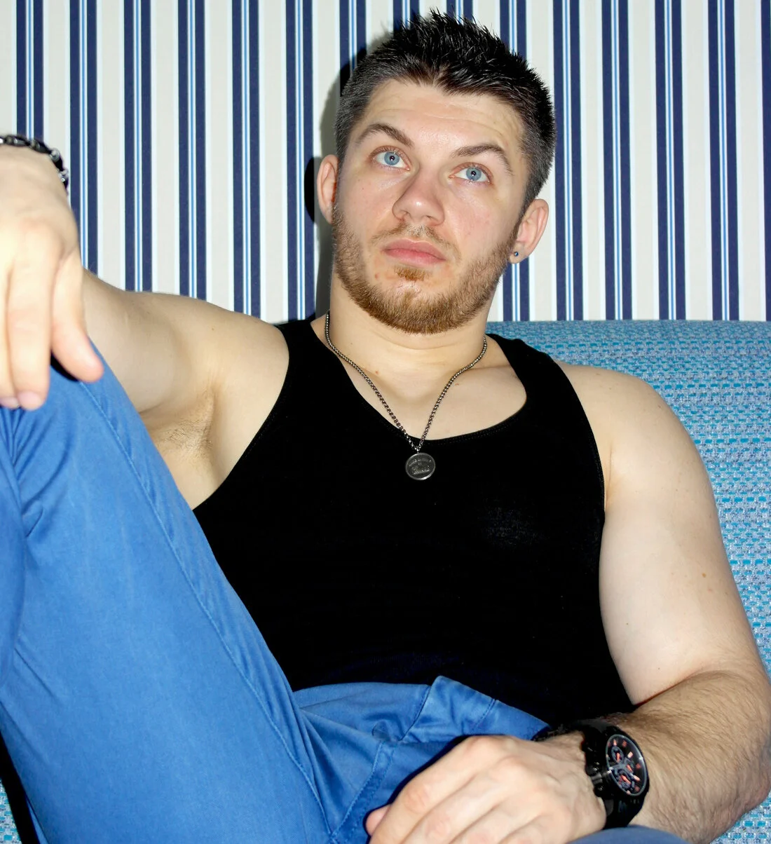 XXX Porn Photo of Nude RobbyShawz 3