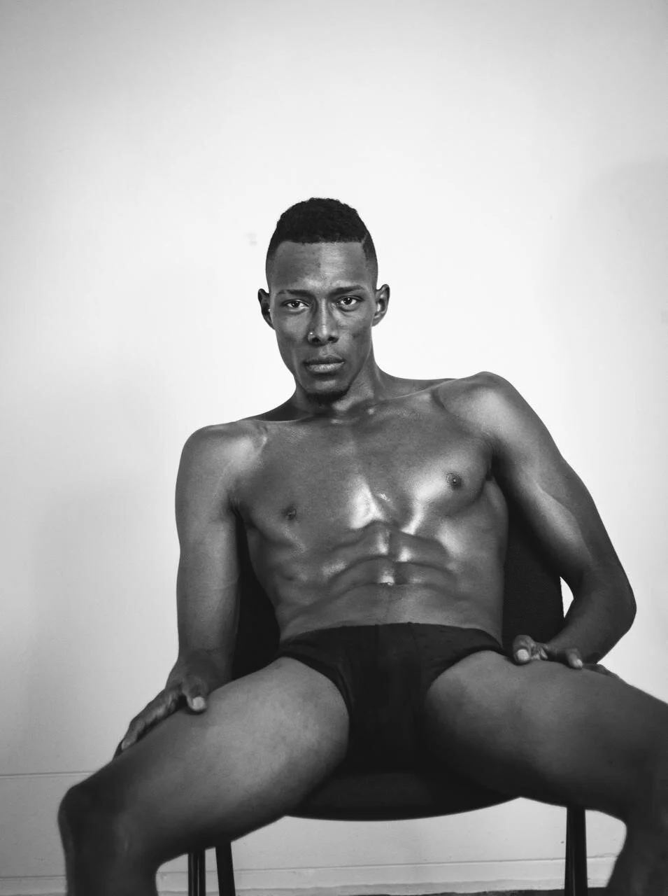 XXX Porn Photo of Nude Darick_brown 2