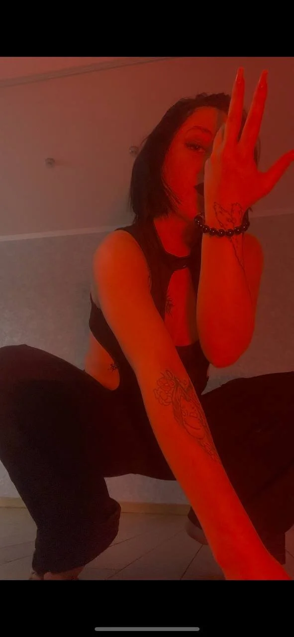 XXX Porn Photo of Nude adell_berry 40