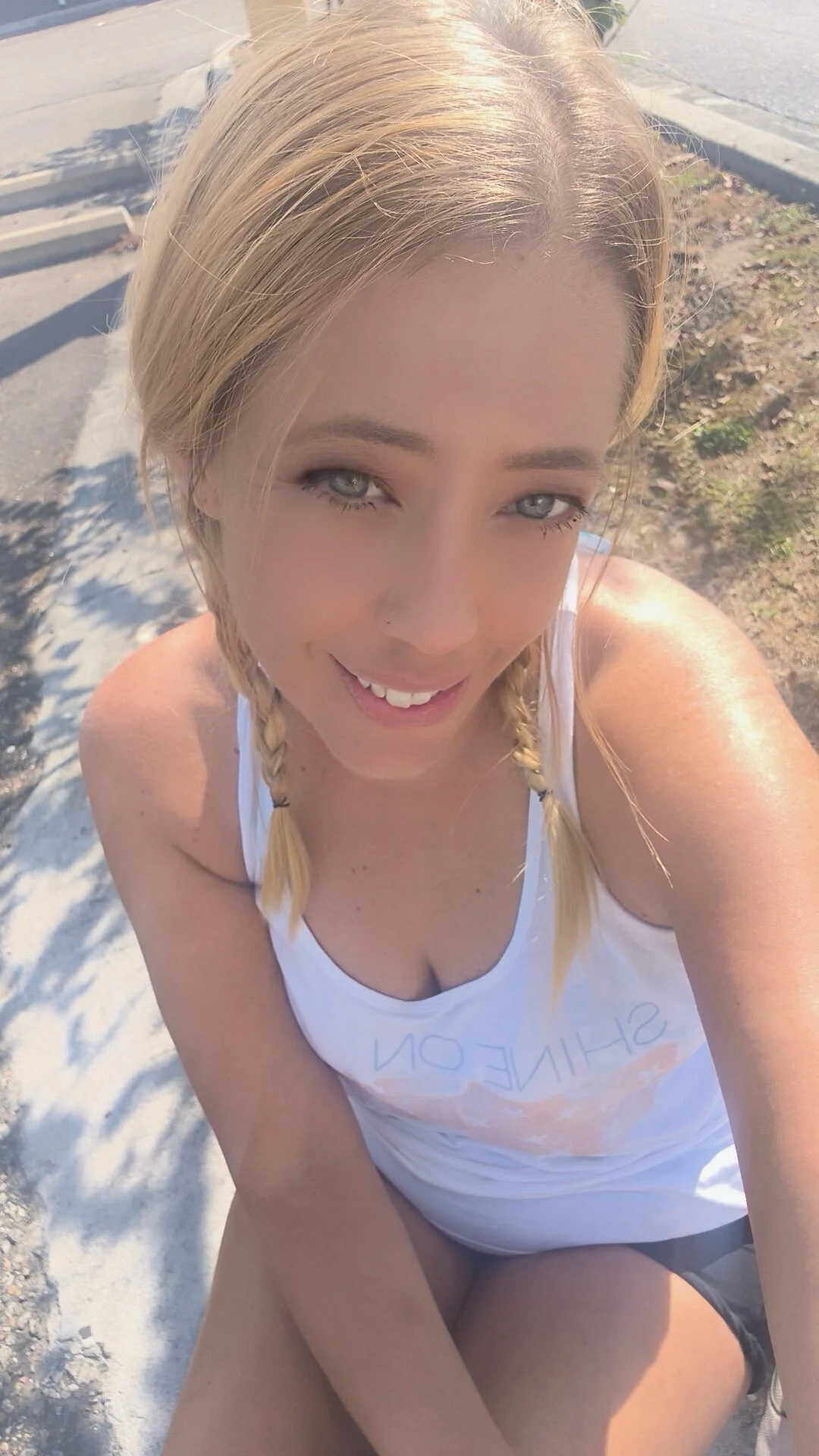 XXX Porn Photo of Nude Blueeyesoulsnatcher 19