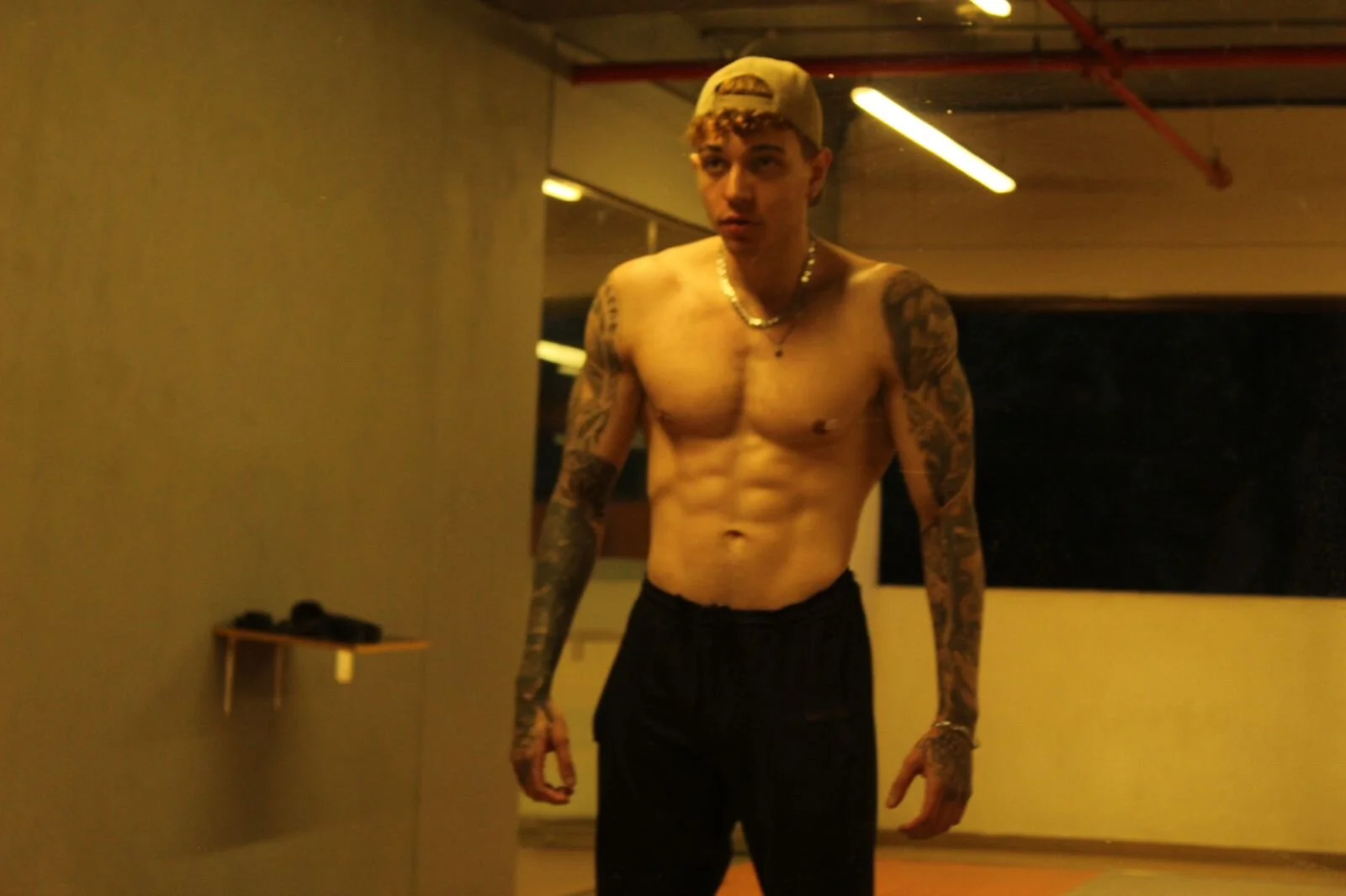 XXX Porn Photo of Nude jacobelijah11 5