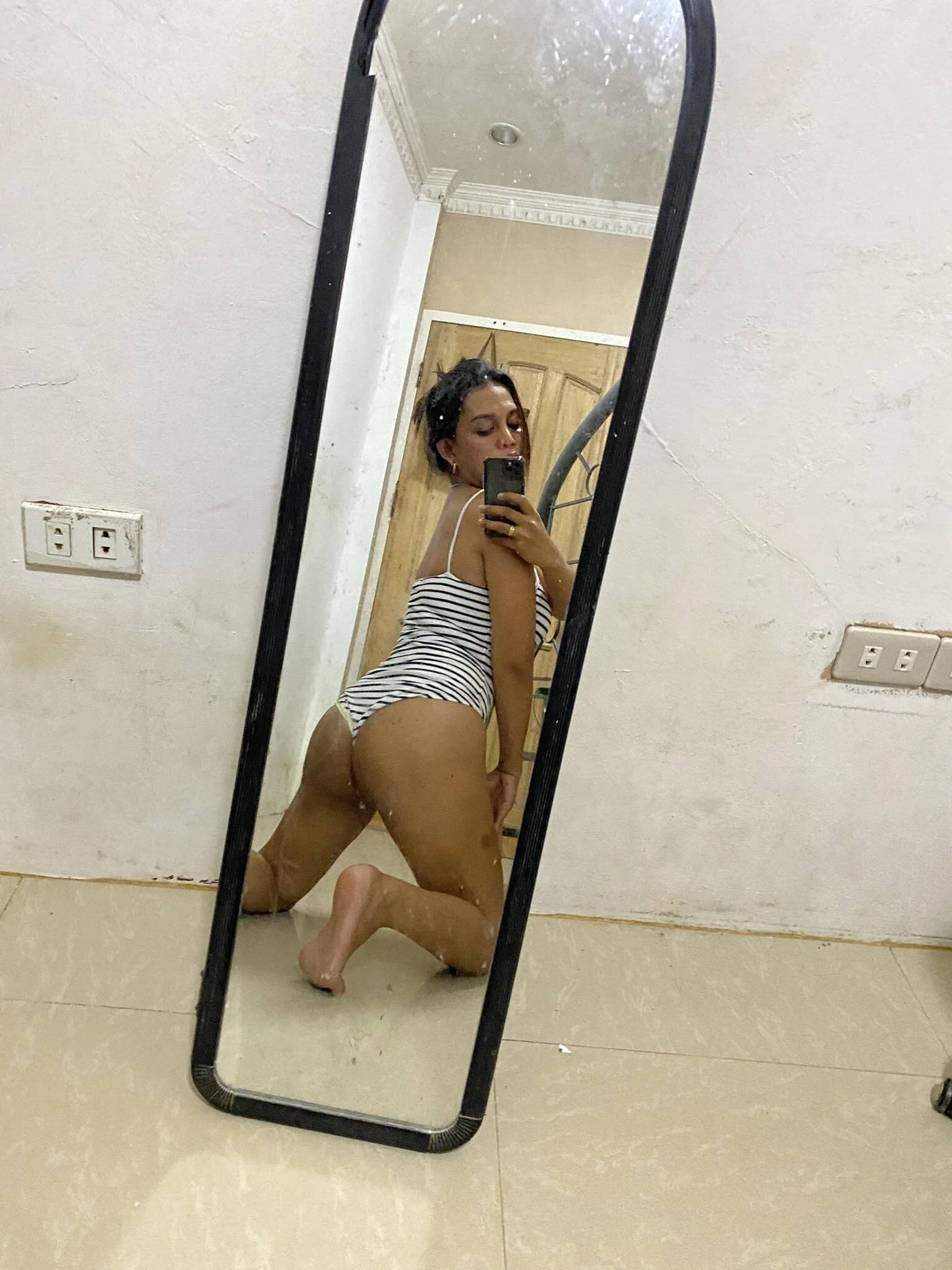 XXX Porn Photo of Nude CummingS00N 5