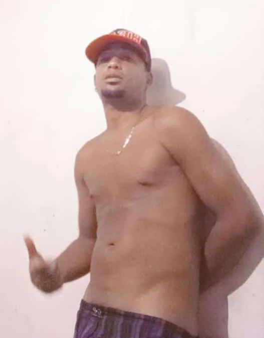 XXX Porn Photo of Nude the_black_23cm 5