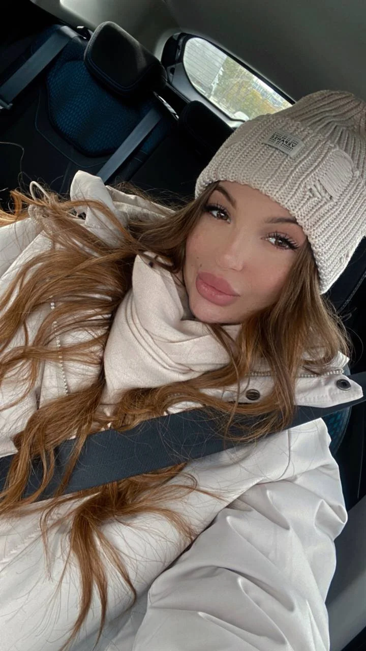 XXX Porn Photo of Nude Annaa_Banana 36