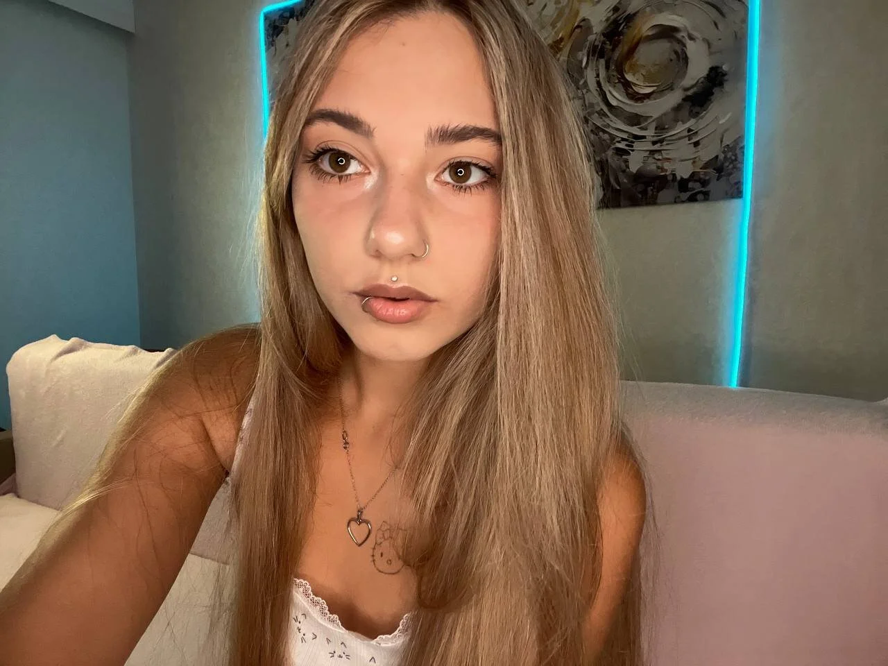 XXX Porn Photo of Nude angel_lin 55