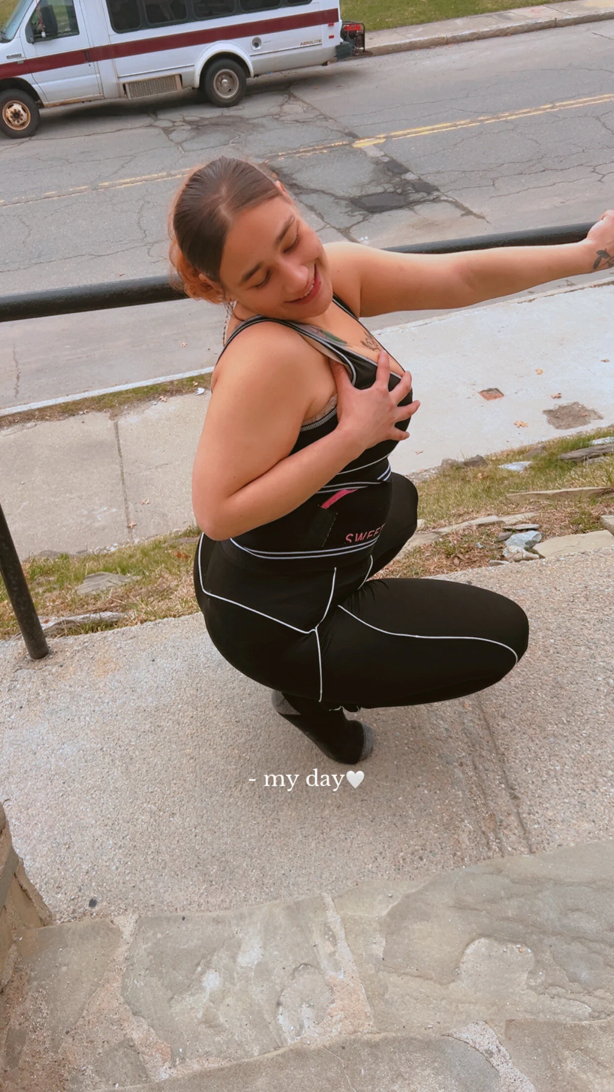 XXX Porn Photo of Nude juju_star 1