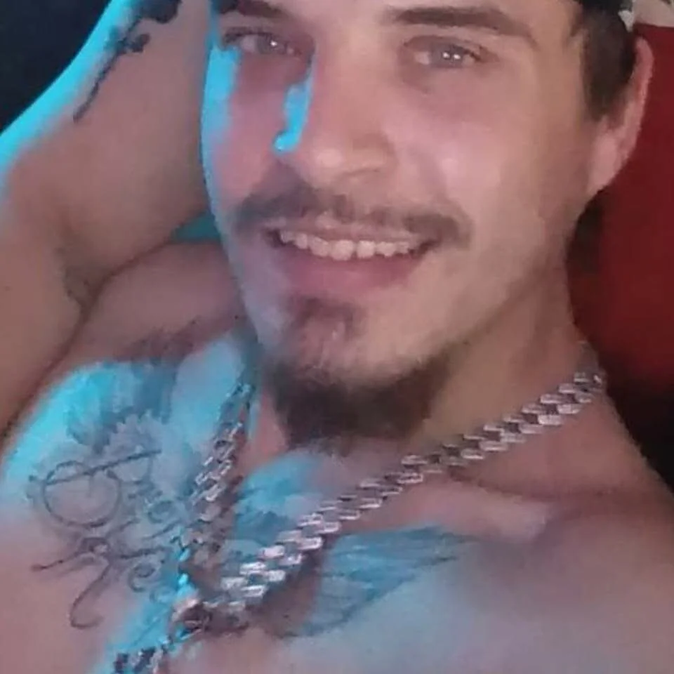 XXX Porn Photo of Nude Blueeyedhunter 10