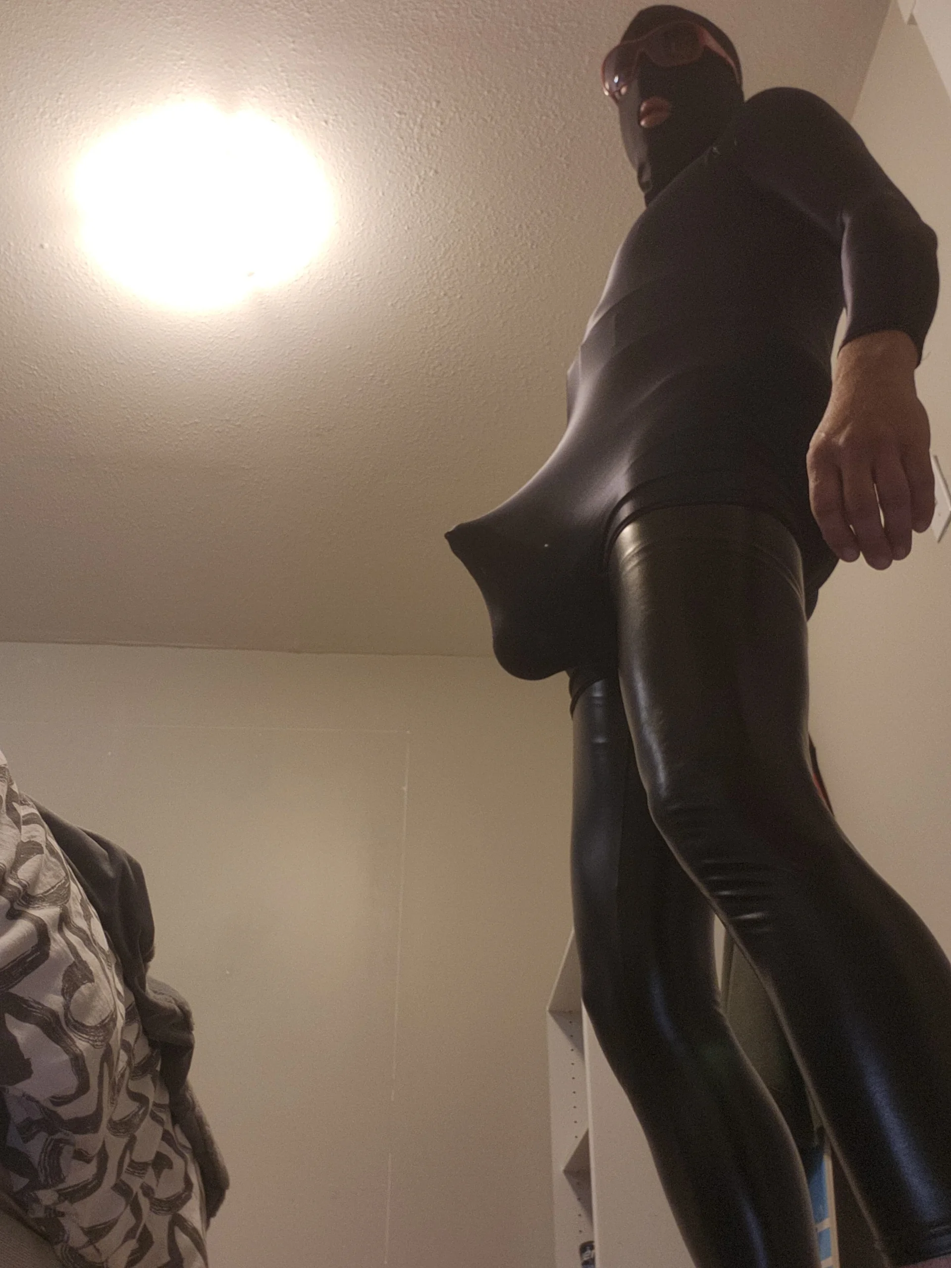 XXX Porn Photo of Nude hugegock 1