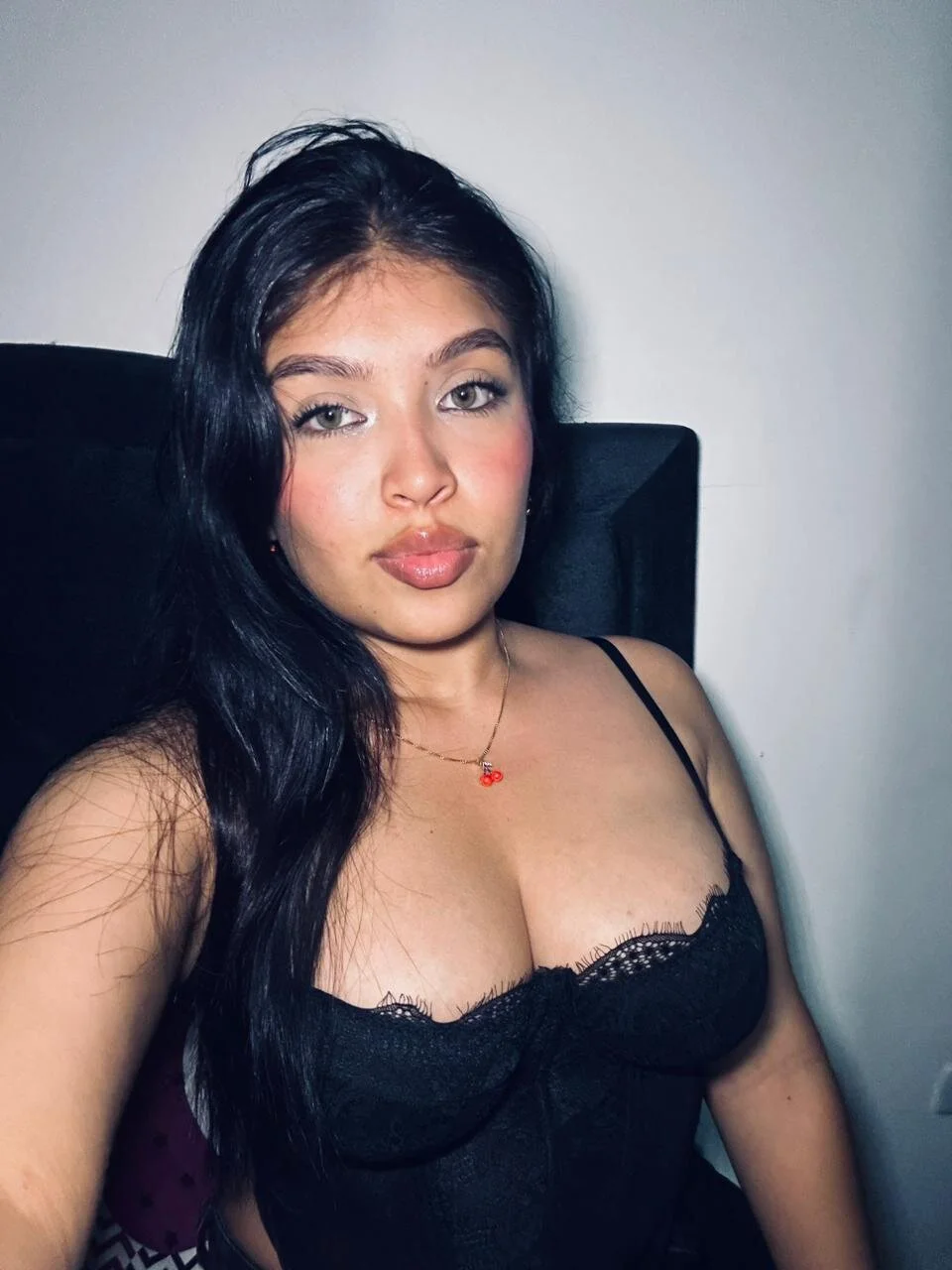 XXX Porn Photo of Nude carriepink_ 1