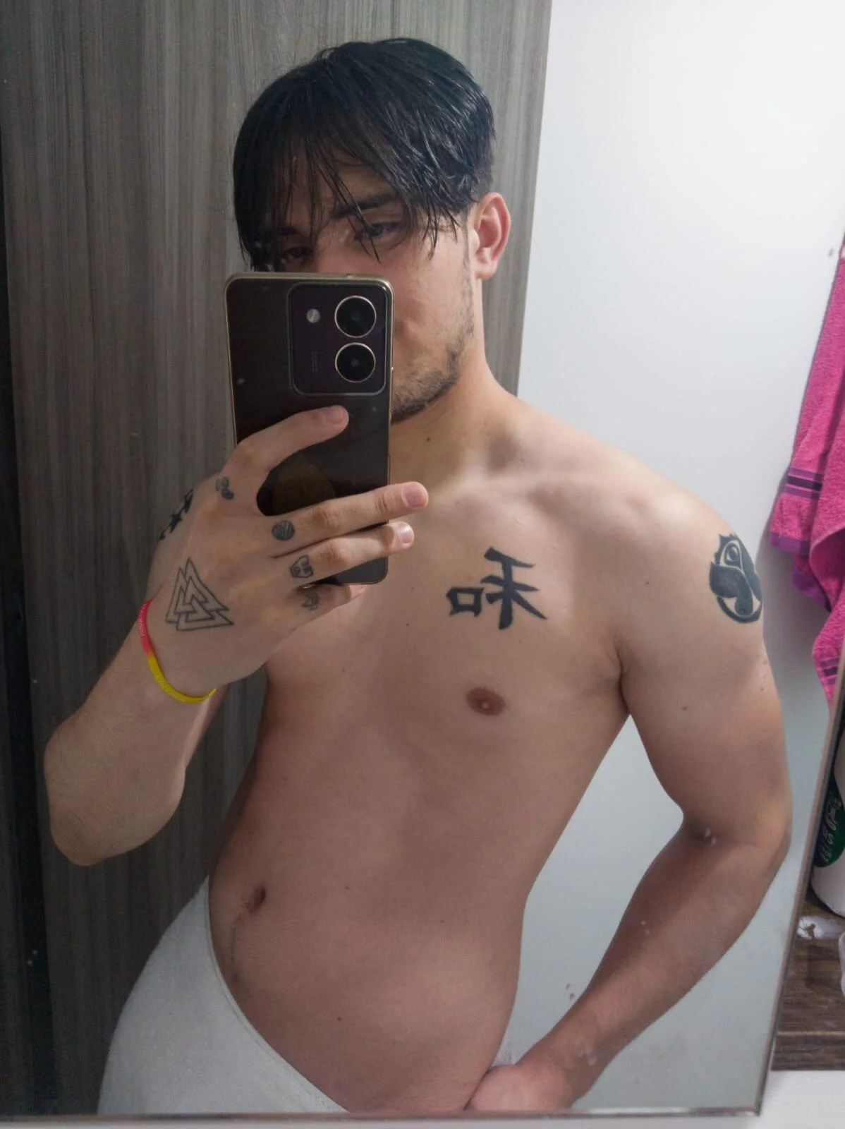 XXX Porn Photo of Nude jasonxd9898 5