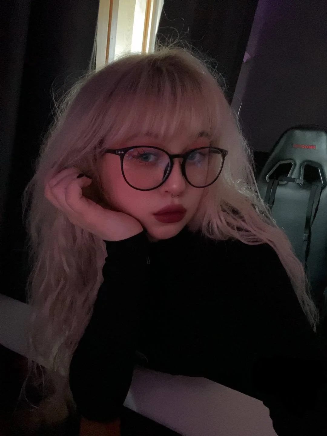 XXX Porn Photo of Nude Helen_Carson 7