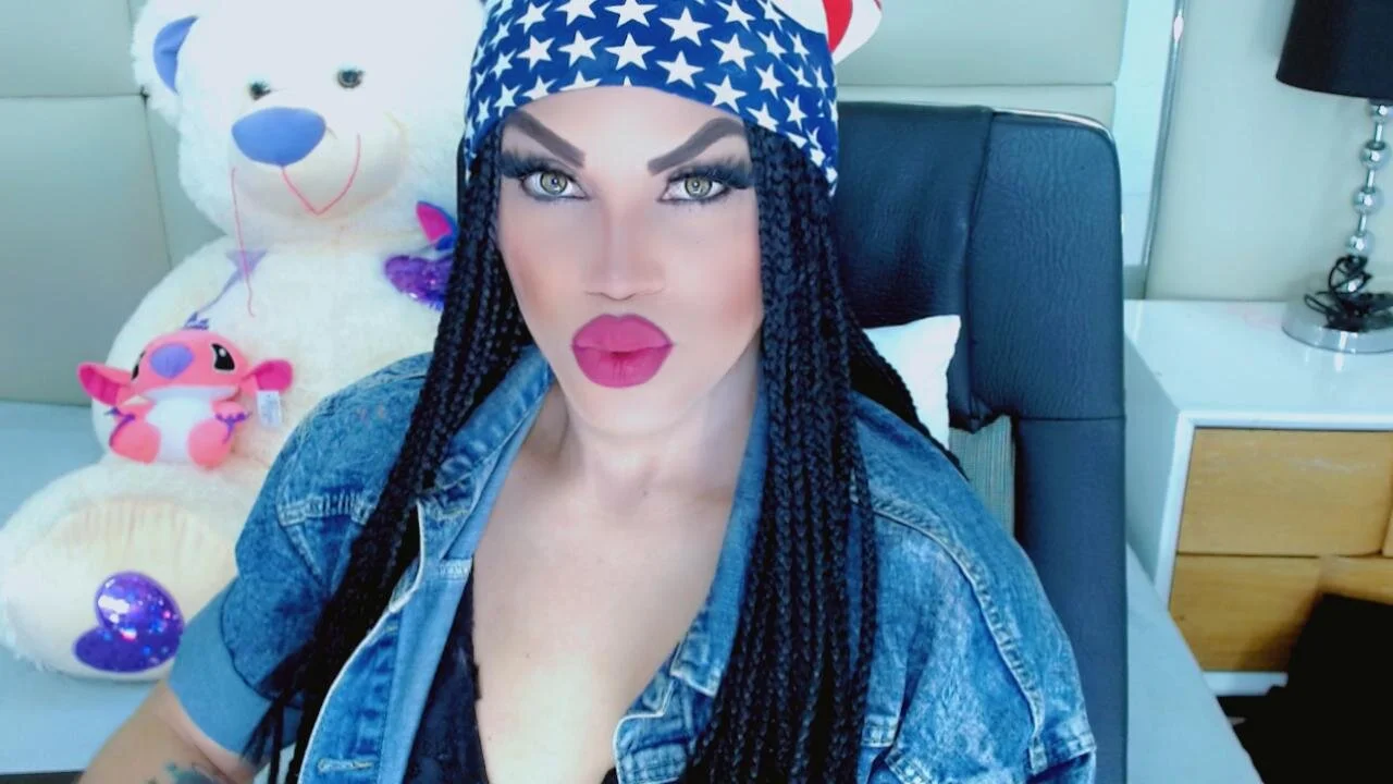 XXX Porn Photo of Nude NharaBigCock 13