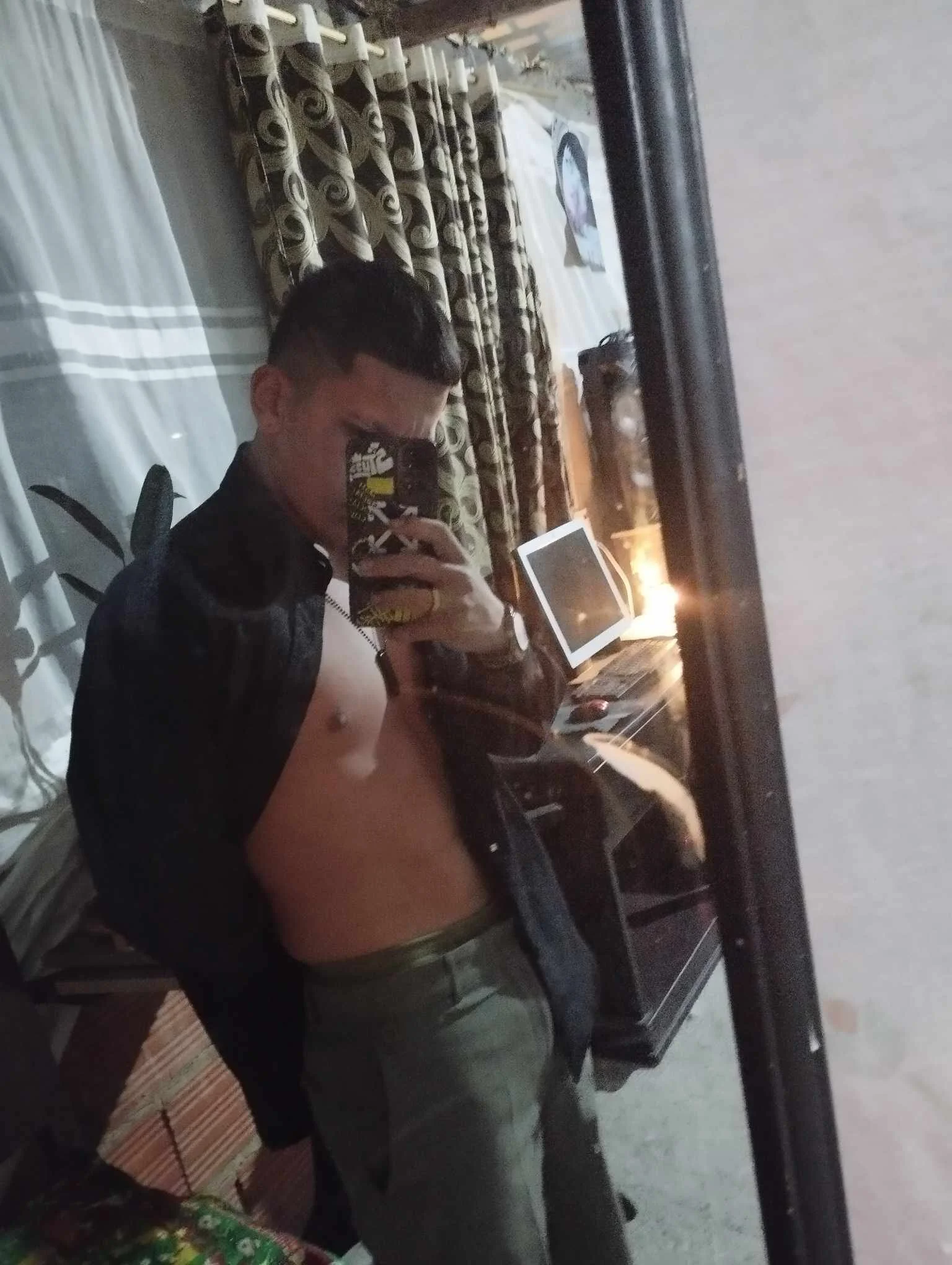 XXX Porn Photo of Nude davinxho 1