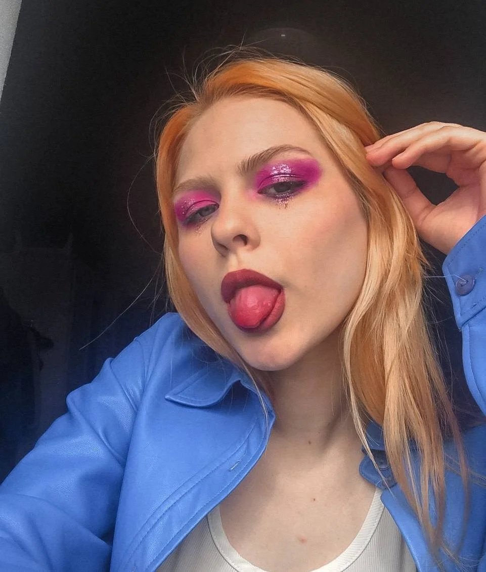 XXX Porn Photo of Nude Lasly_Fox 6