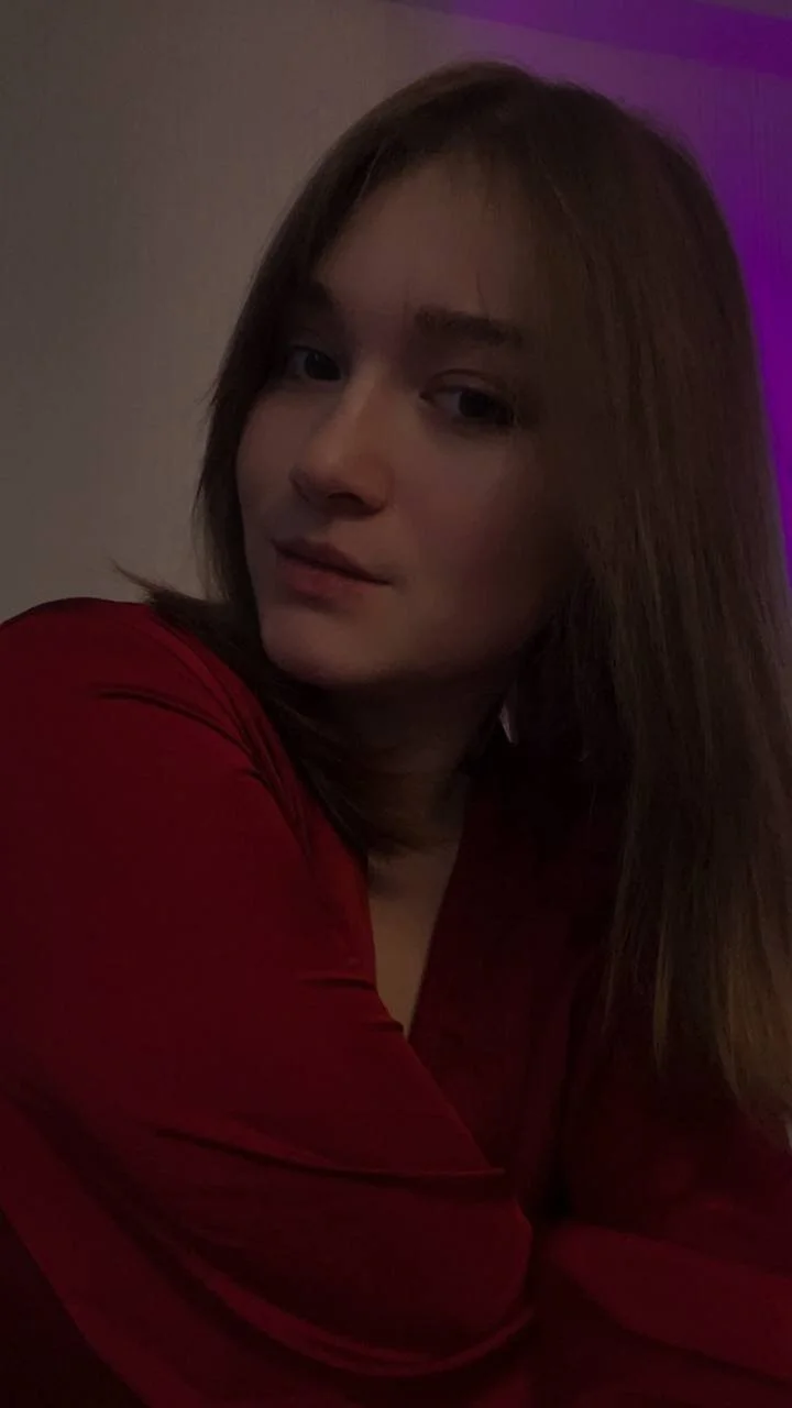 XXX Porn Photo of Nude Mirrrra1 12