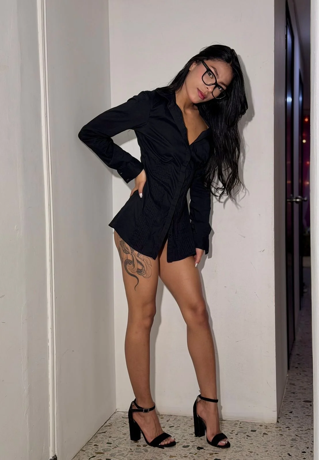 XXX Porn Photo of Nude CoralieBronson 18