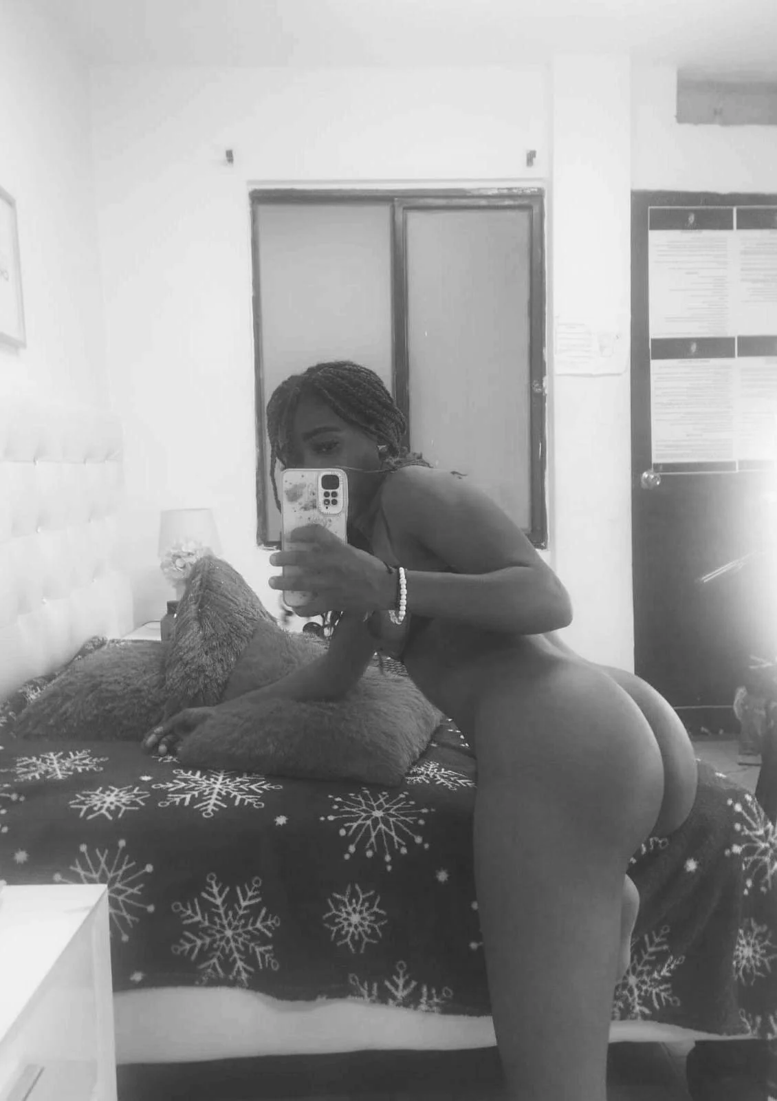 XXX Porn Photo of Nude DeisyHarper 6