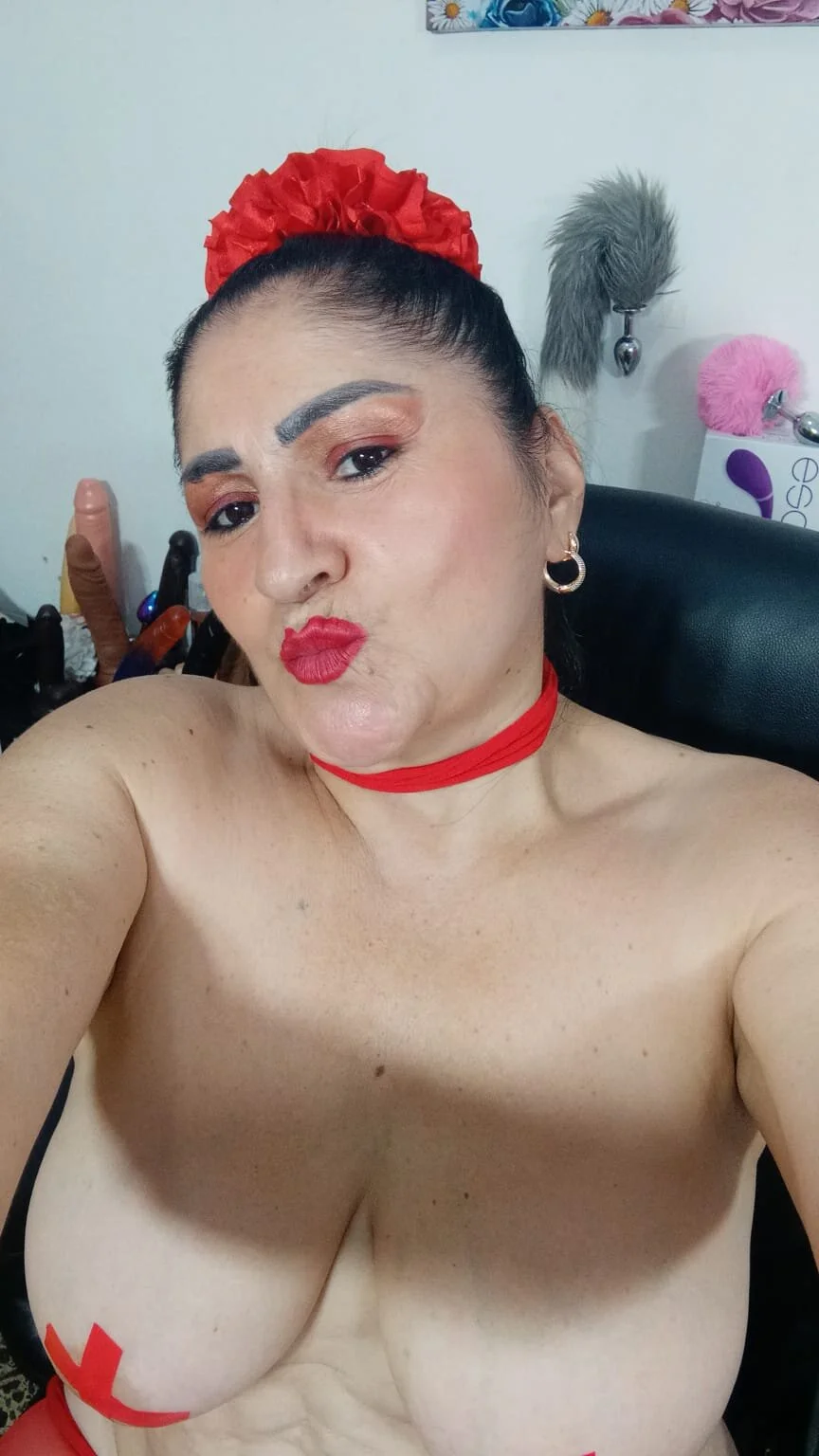 XXX Porn Photo of Nude mature_bigboobs10 23
