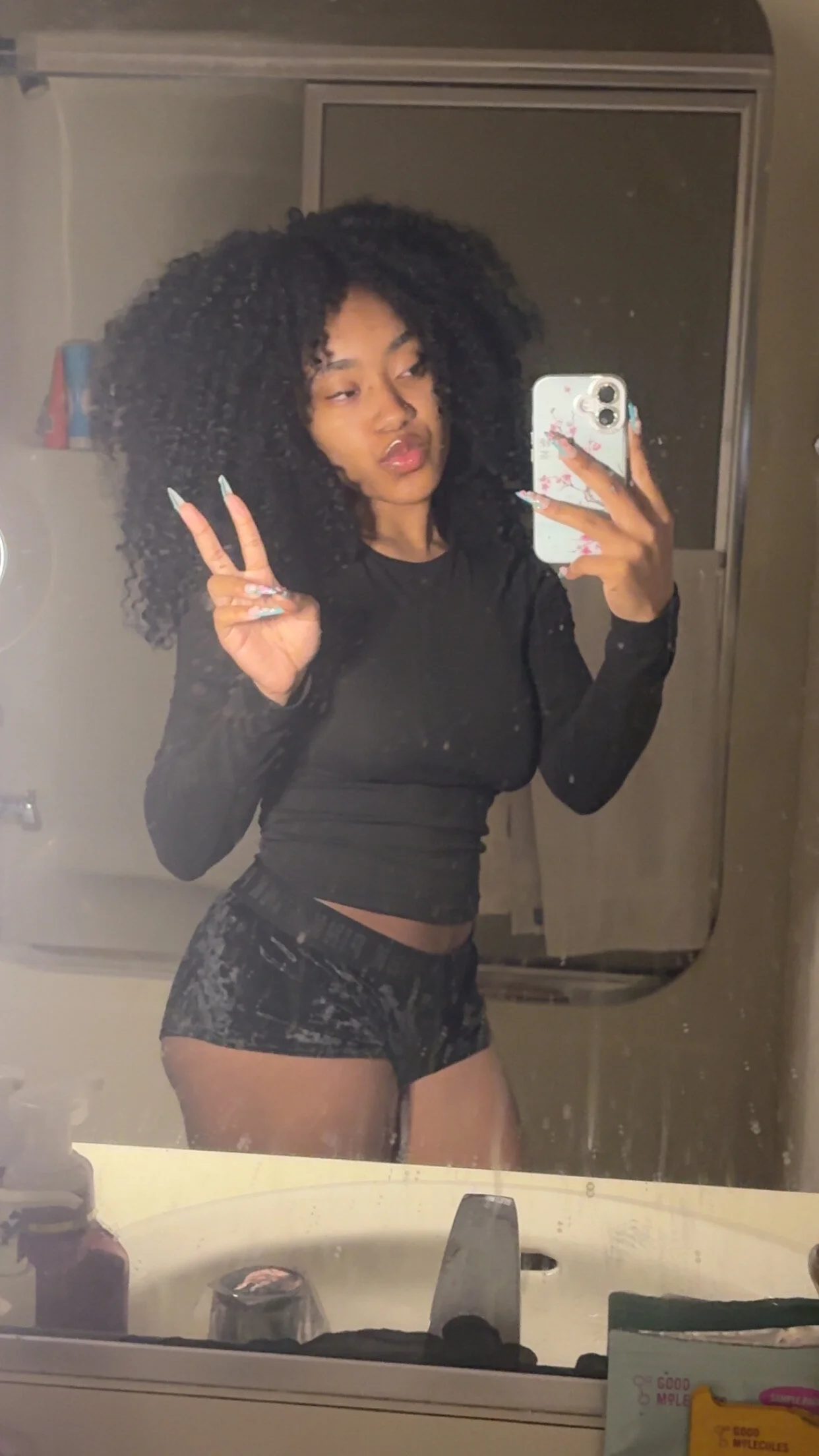 XXX Porn Photo of Nude lifeoftt_19xx 143
