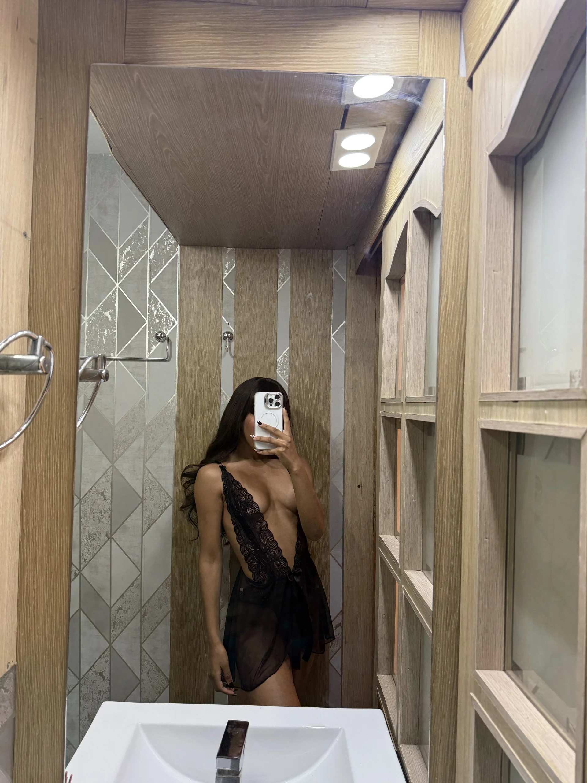 XXX Porn Photo of Nude hade_rosse 28
