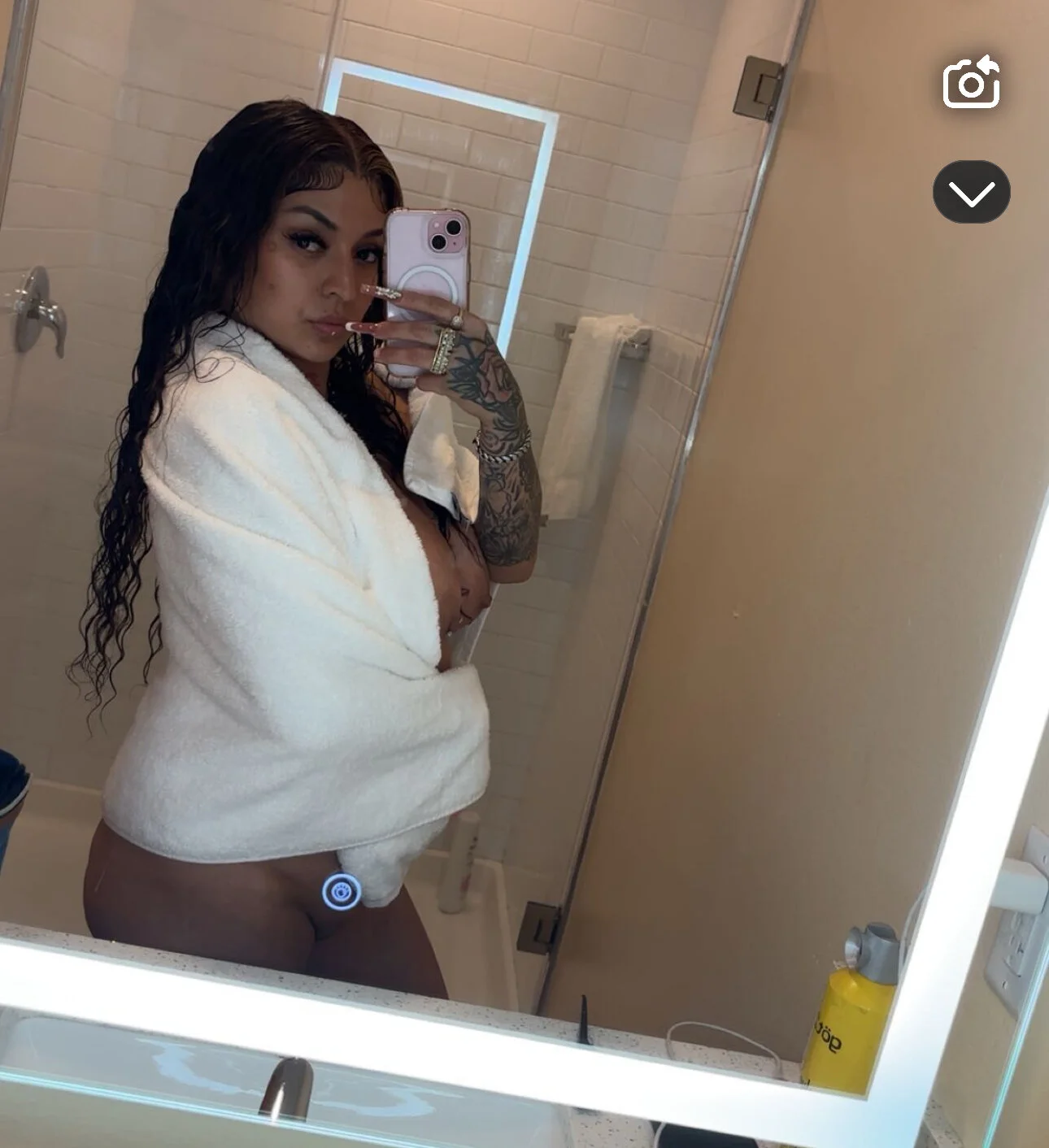 XXX Porn Photo of Nude AngieesoFoxyy 5