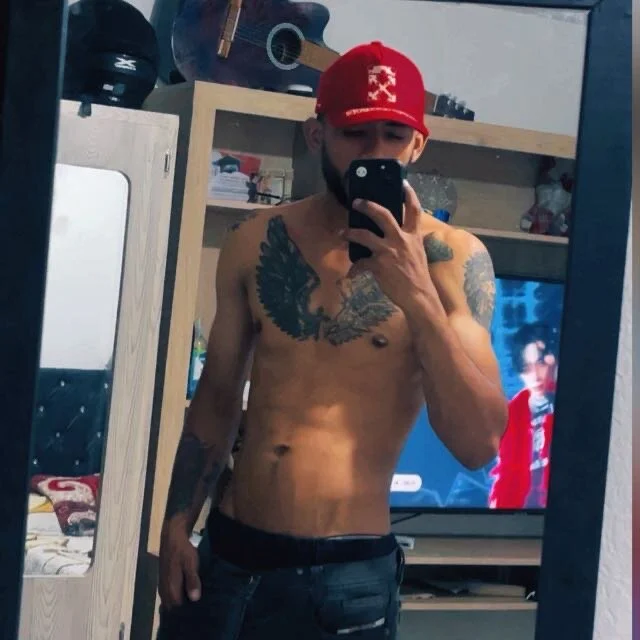 XXX Porn Photo of Nude elflaco97 3