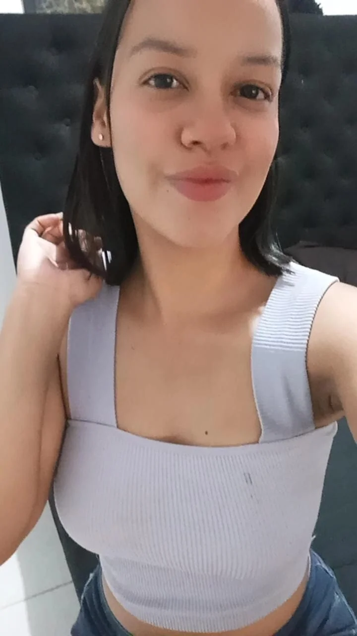 XXX Porn Photo of Nude cutepetitee 7