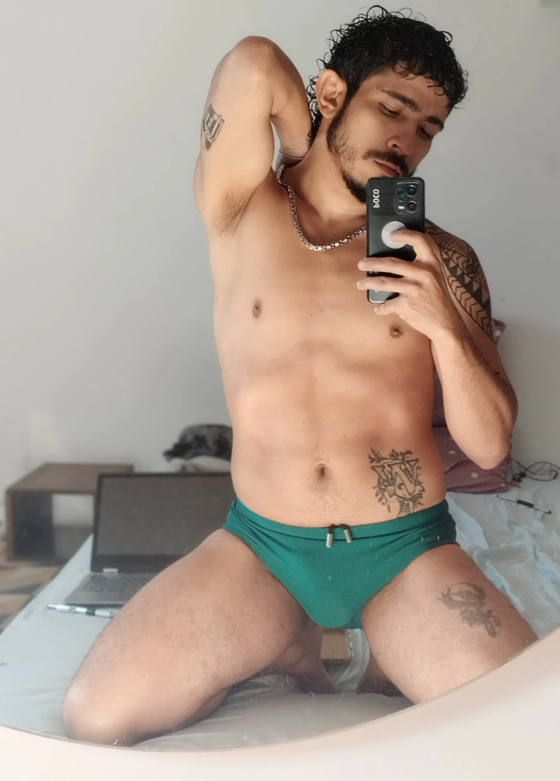 XXX Porn Photo of Nude alikan1 1