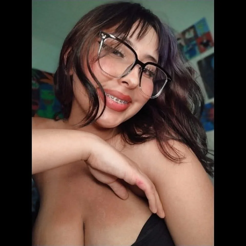 XXX Porn Photo of Nude Shopiee_hank 4