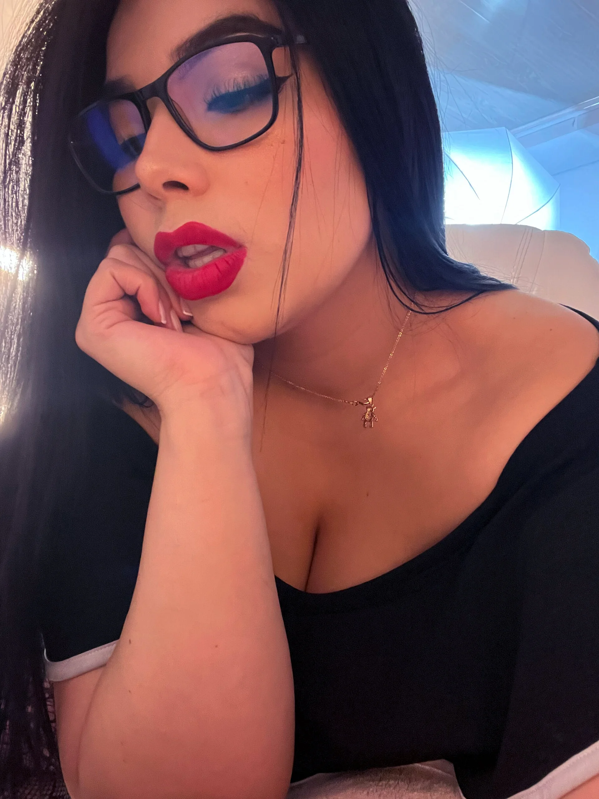 XXX Porn Photo of Nude allizon_jay 16