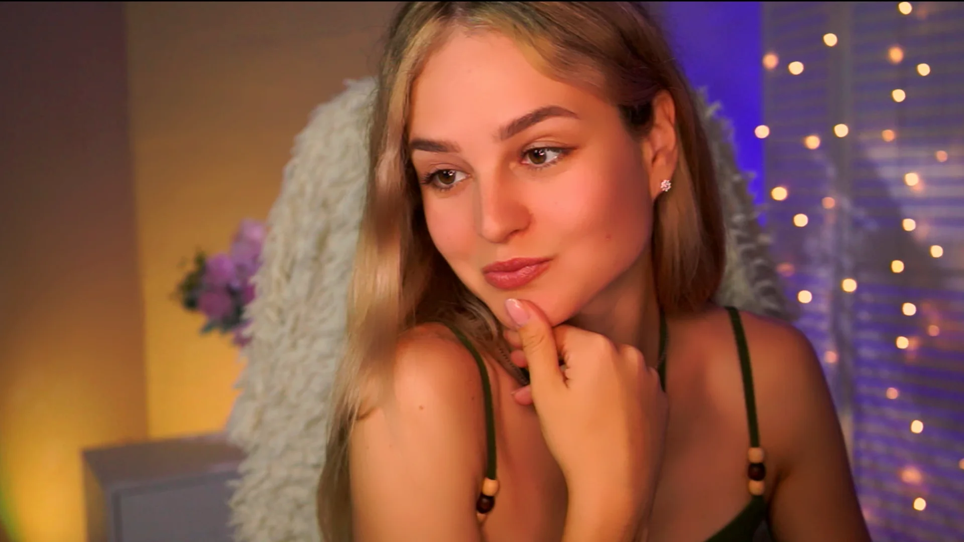 XXX Porn Photo of Nude DeboraLarson 24
