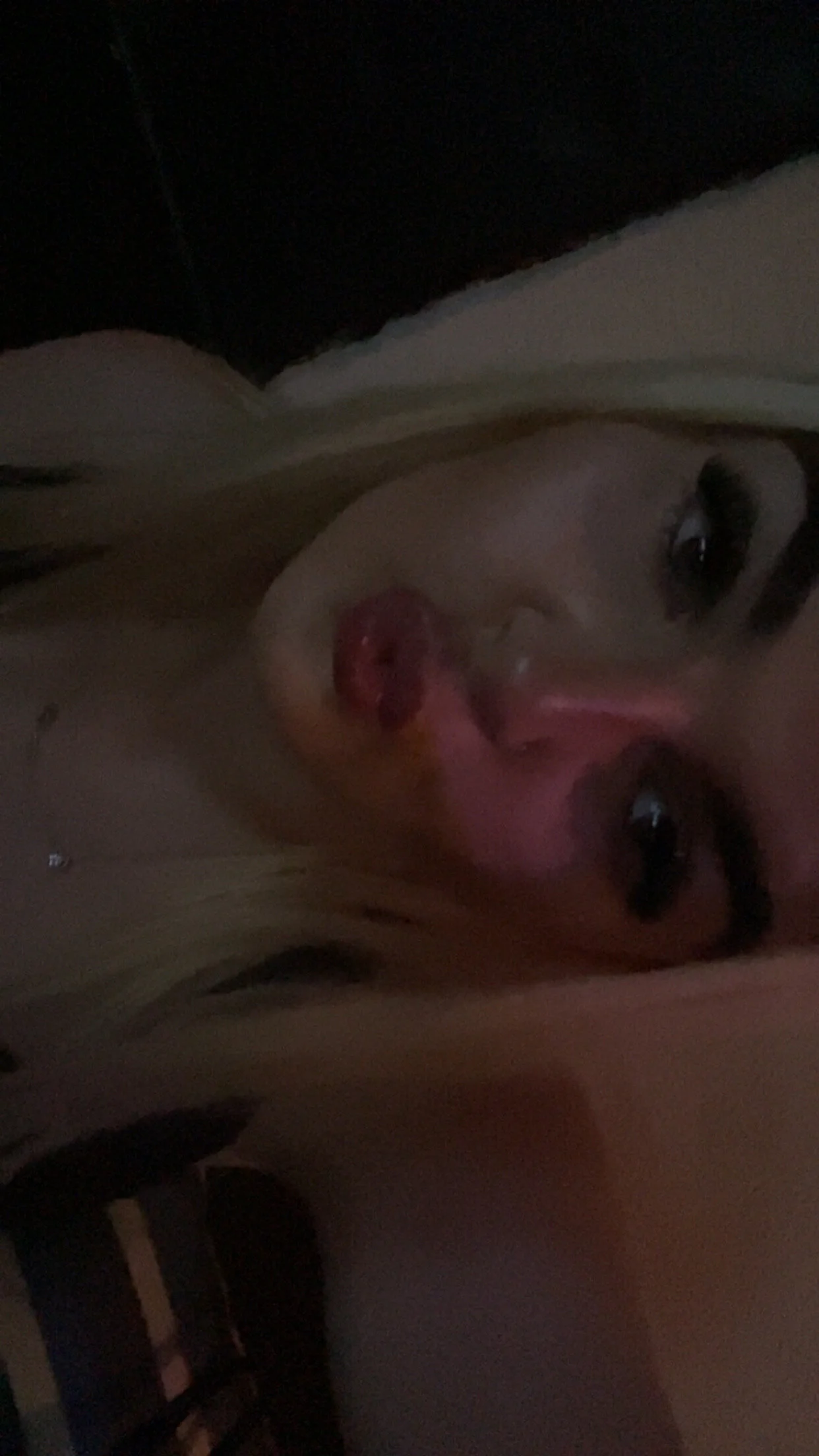 XXX Porn Photo of Nude rosie-hipstergal 140