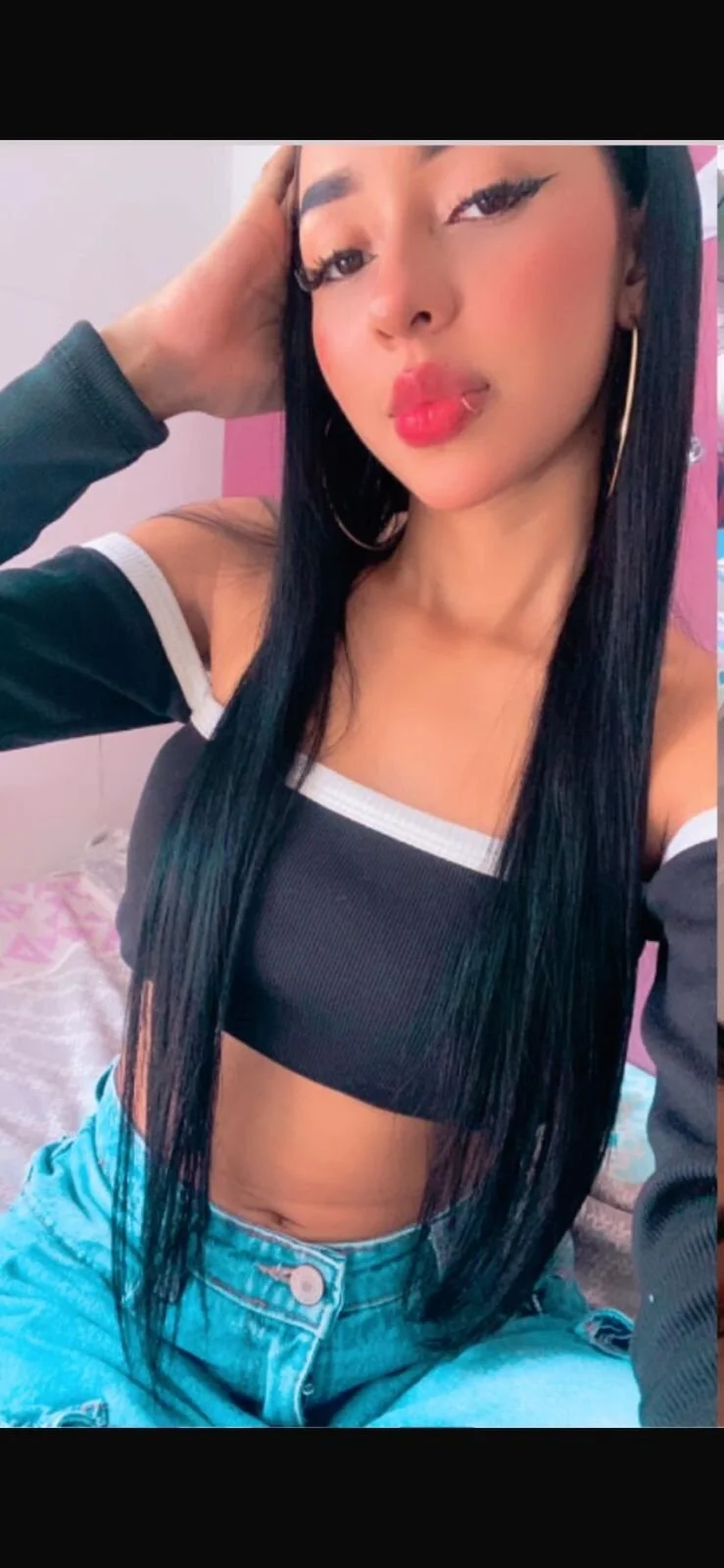 XXX Porn Photo of Nude KhloeAdams 4