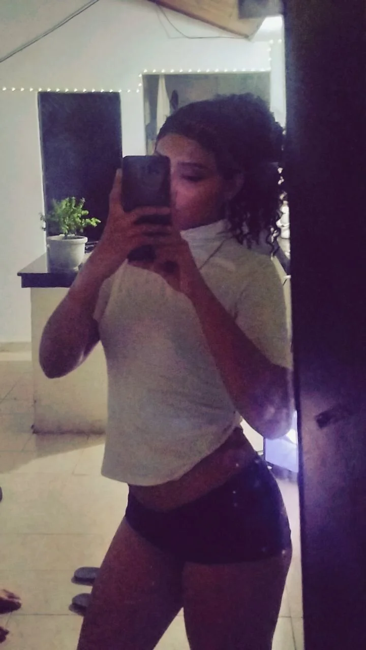 XXX Porn Photo of Nude Baddiemilyx 4
