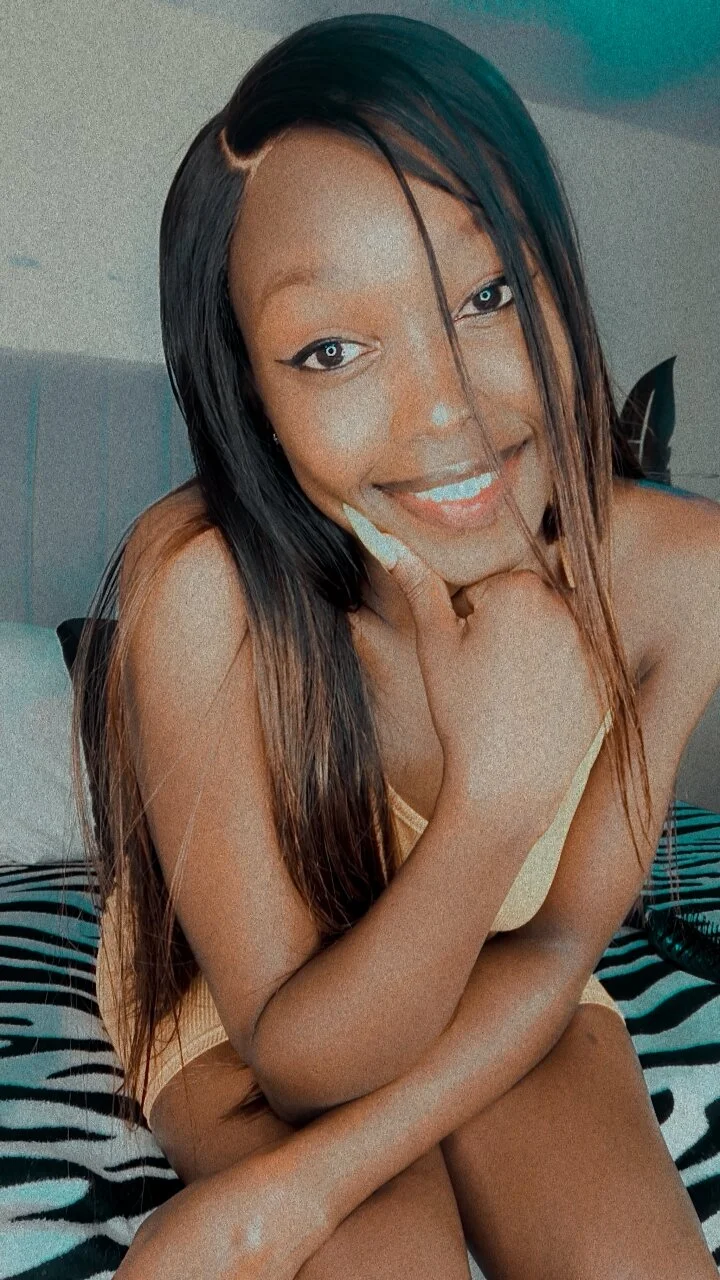 XXX Porn Photo of Nude nemcy_bae 17