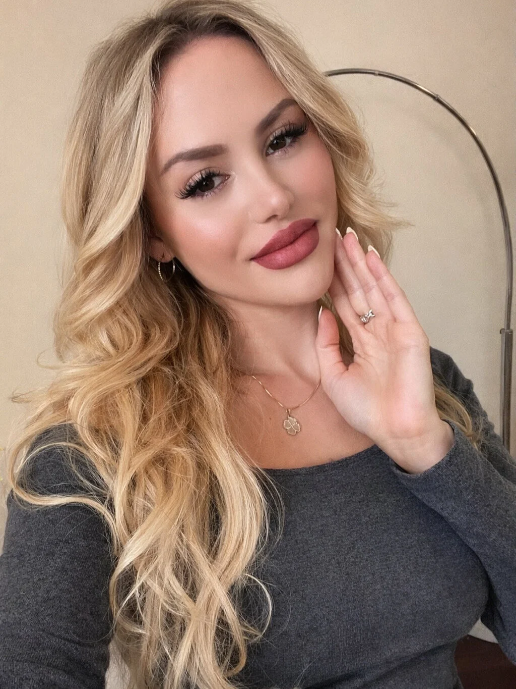 XXX Porn Photo of Nude itsmemayarose 35