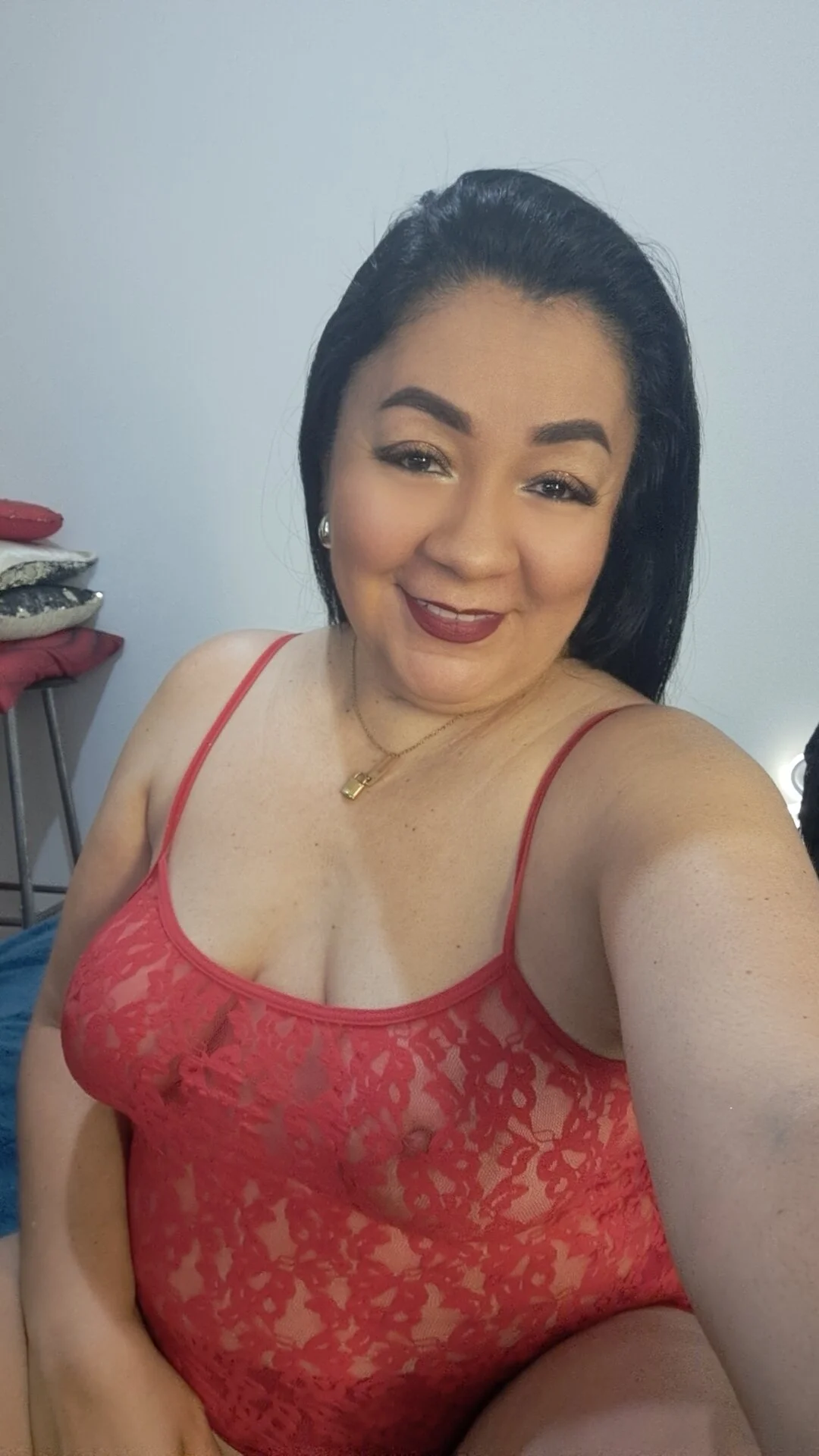 XXX Porn Photo of Nude Yourhornyjuliettee1 4