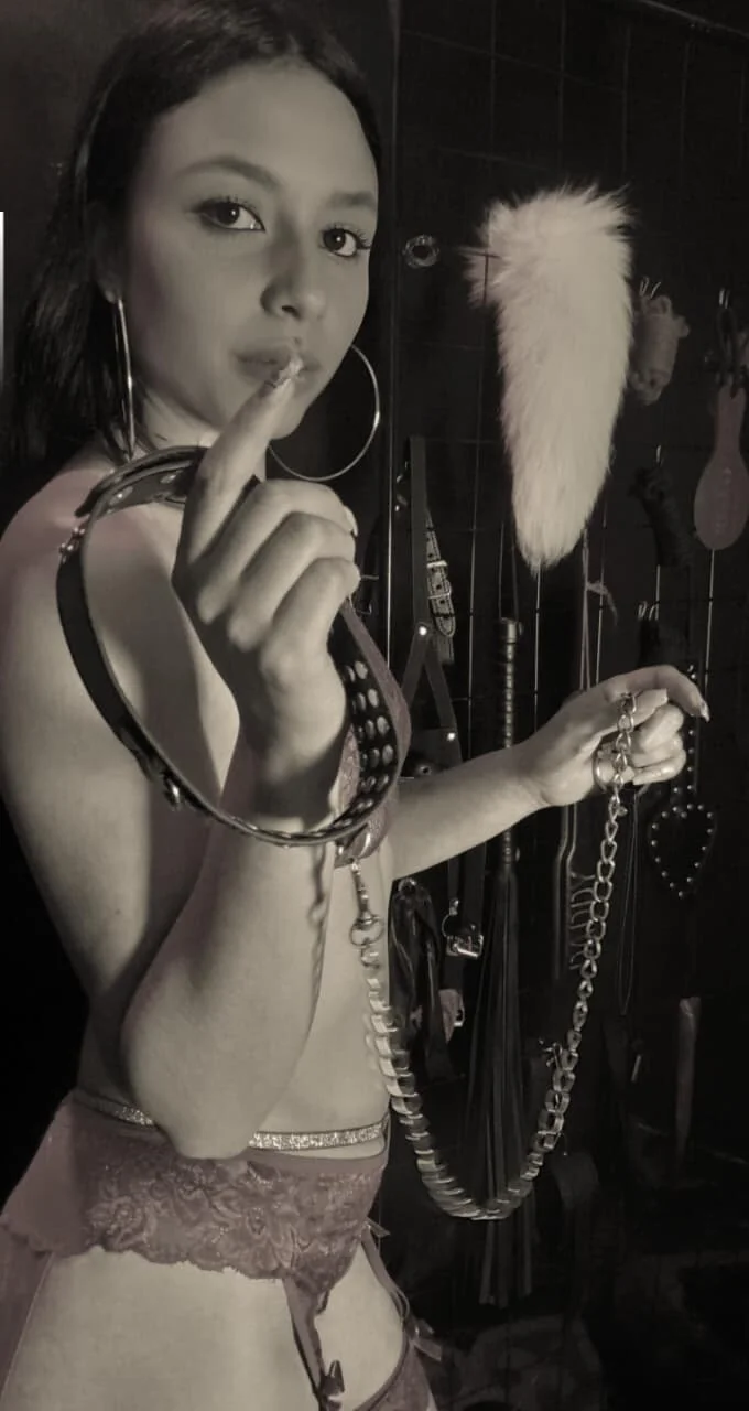XXX Porn Photo of Nude lilith_slave 9