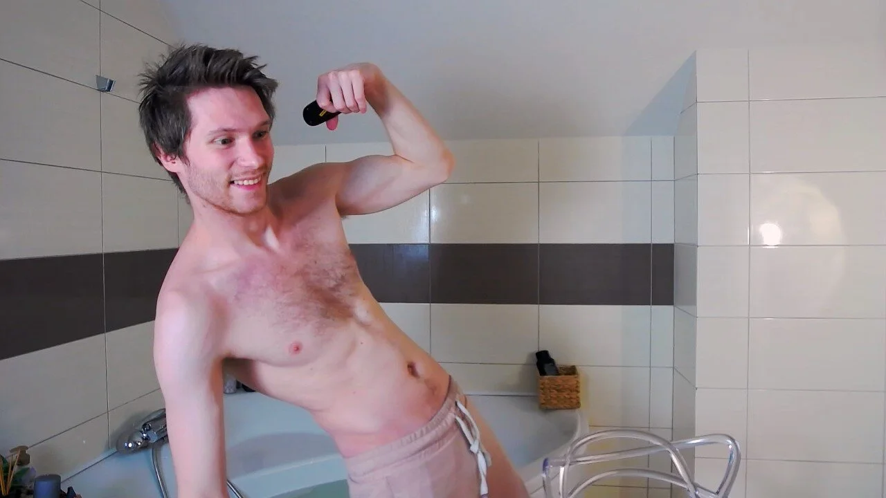 XXX Porn Photo of Nude Eddie_Baker 1