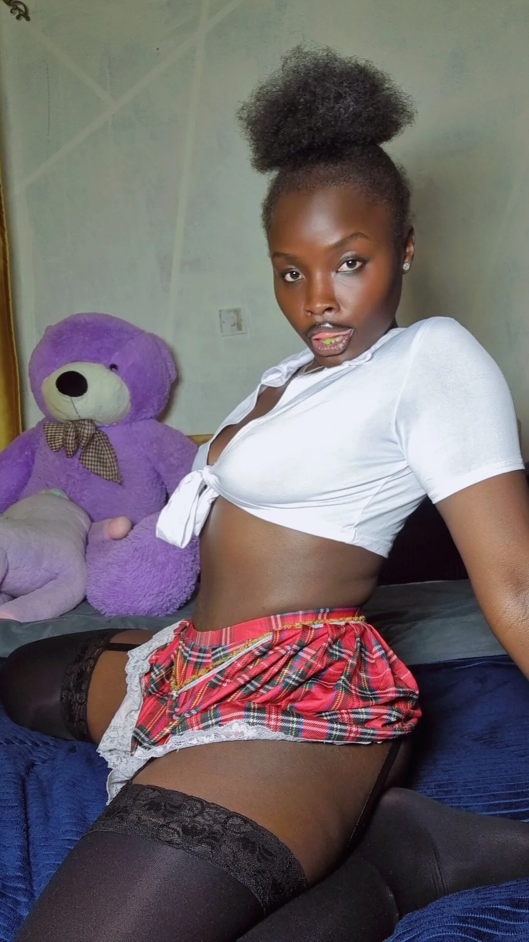 XXX Porn Photo of Nude Mon_cherrie_ 7