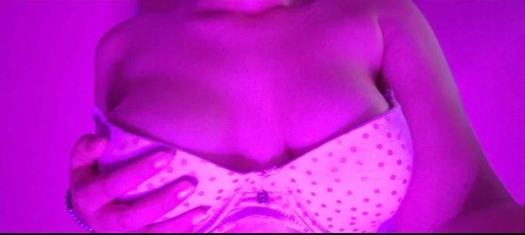 XXX Porn Photo of Nude LARSONMIA 5