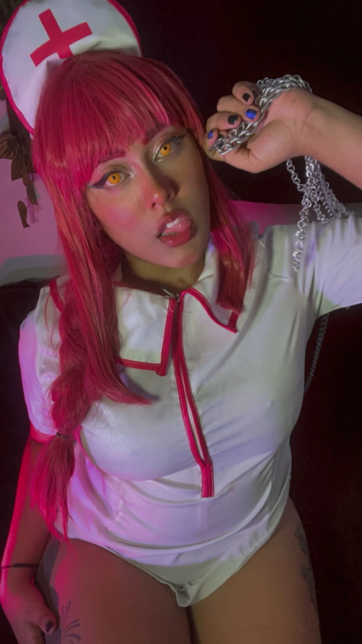 XXX Porn Photo of Nude pawmistry 13