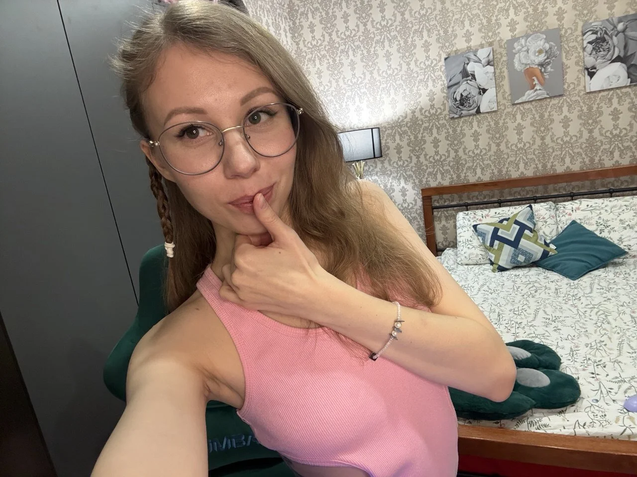 XXX Porn Photo of Nude Lill_Ana 2